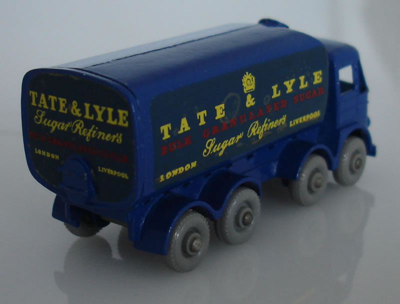 10C1 Sugar Container Truck no crown decal on rear