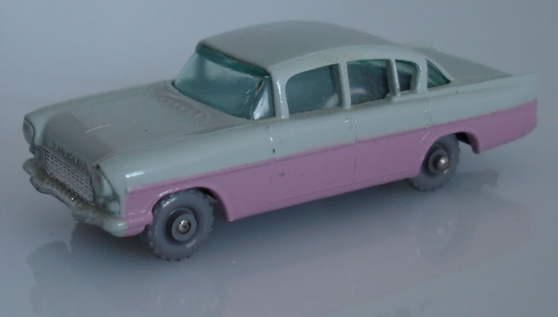 22B10 1958 Vauxhall Cresta