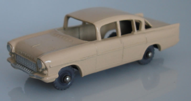22B2 1958 Vauxhall Cresta