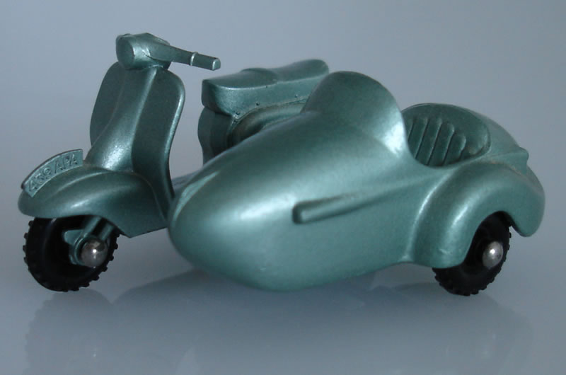 36A2 Lambaretta Scooter and Sidecar