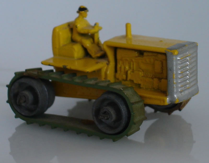 8A3 Caterpillar Tractor