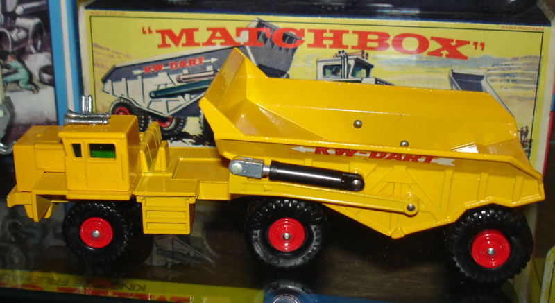 K2B1 K.W. Dump Truck