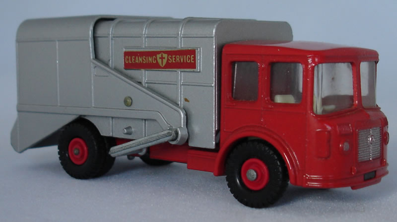 K7B Refuse Truck