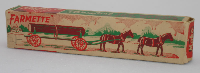 Farmette log wagon box front