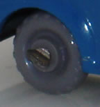 46A Morris Minor 1000 gray plastic knobbly wheels