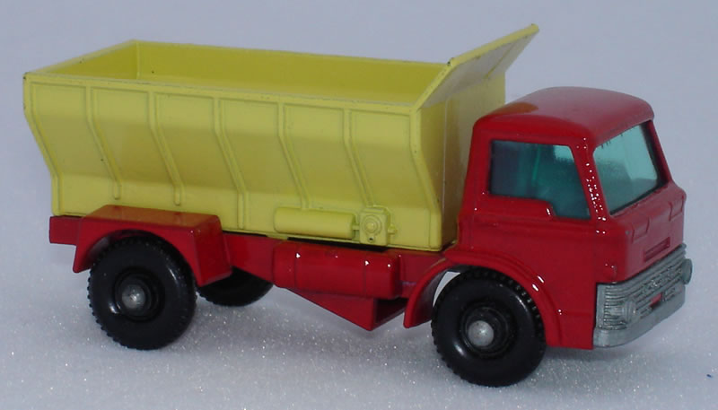 70B 2 or 3 Ford Grit Spreader Truck
